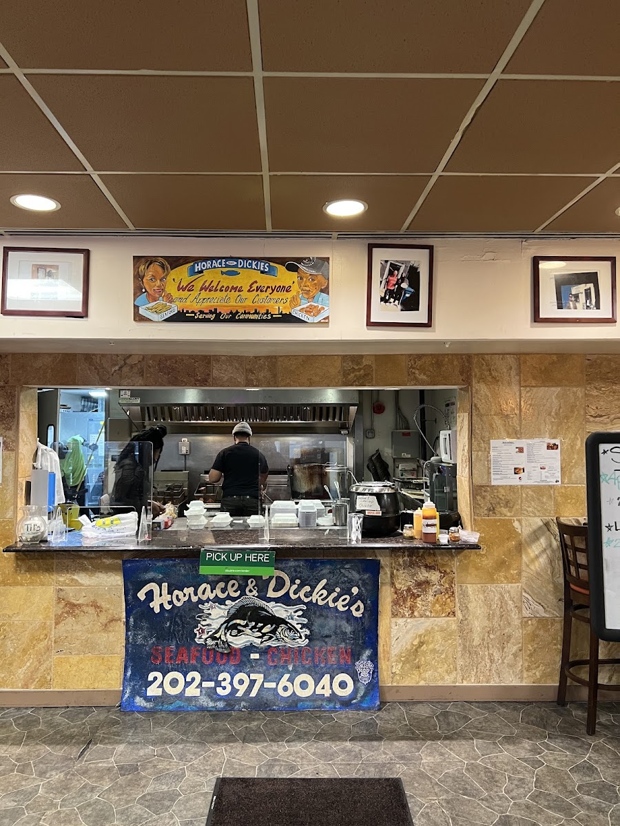 Horace & Dickies Seafood